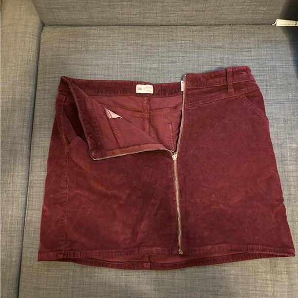 So Corduroy Skirt - Picture 4 of 5